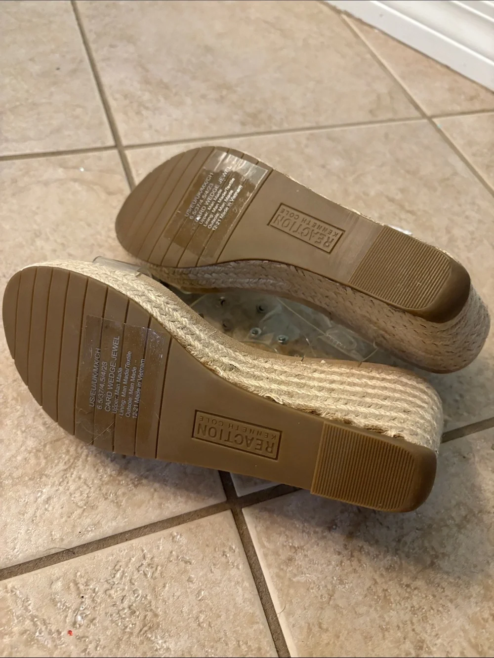 Reaction Kenneth Cole Clear PVC Wedge Sandals with Light Blue Insole
